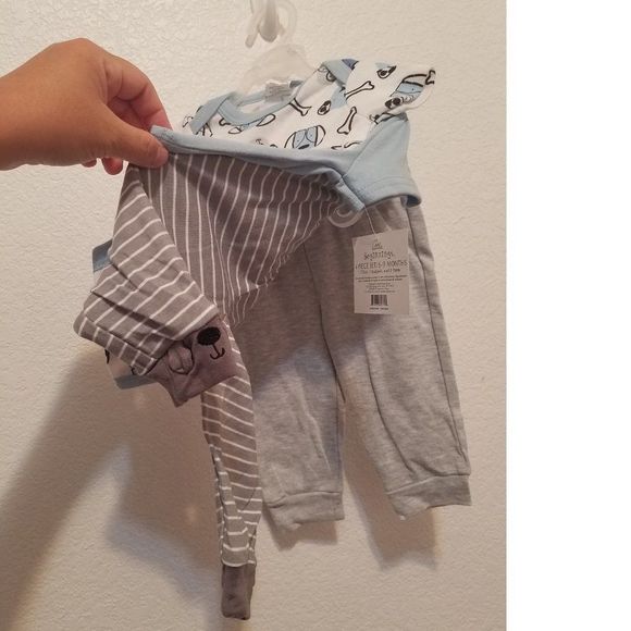 NWT little Beginnings Doggy 4 piece set (1 tshirt, 1 bodysuit, 2pants) - Picture 5 of 7